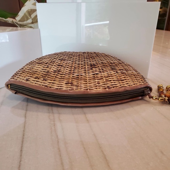 ⭐️Rodo Italy Vintage Wicker Clutch - Picture 4 of 10